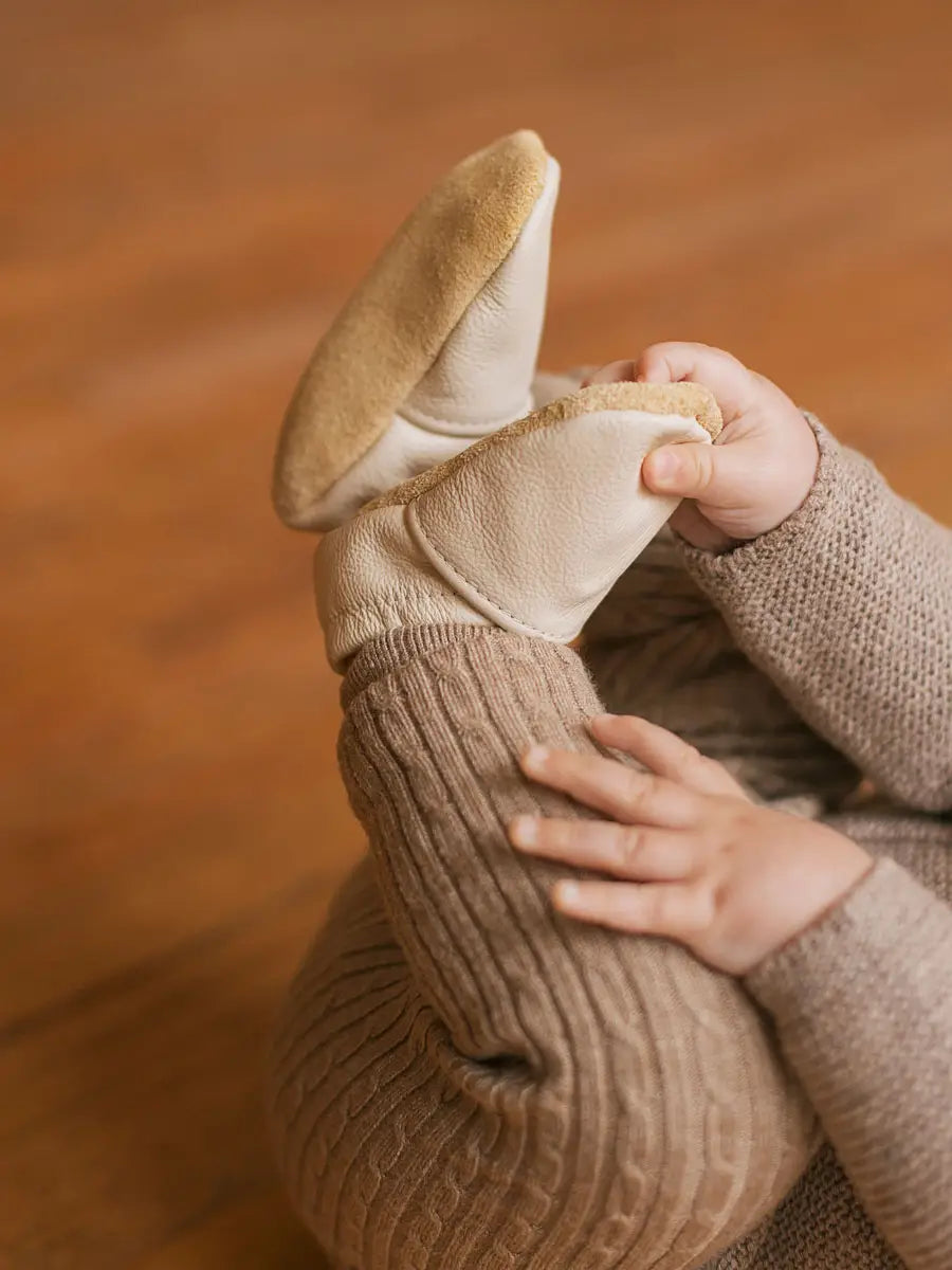 Baby Moccs in Cream